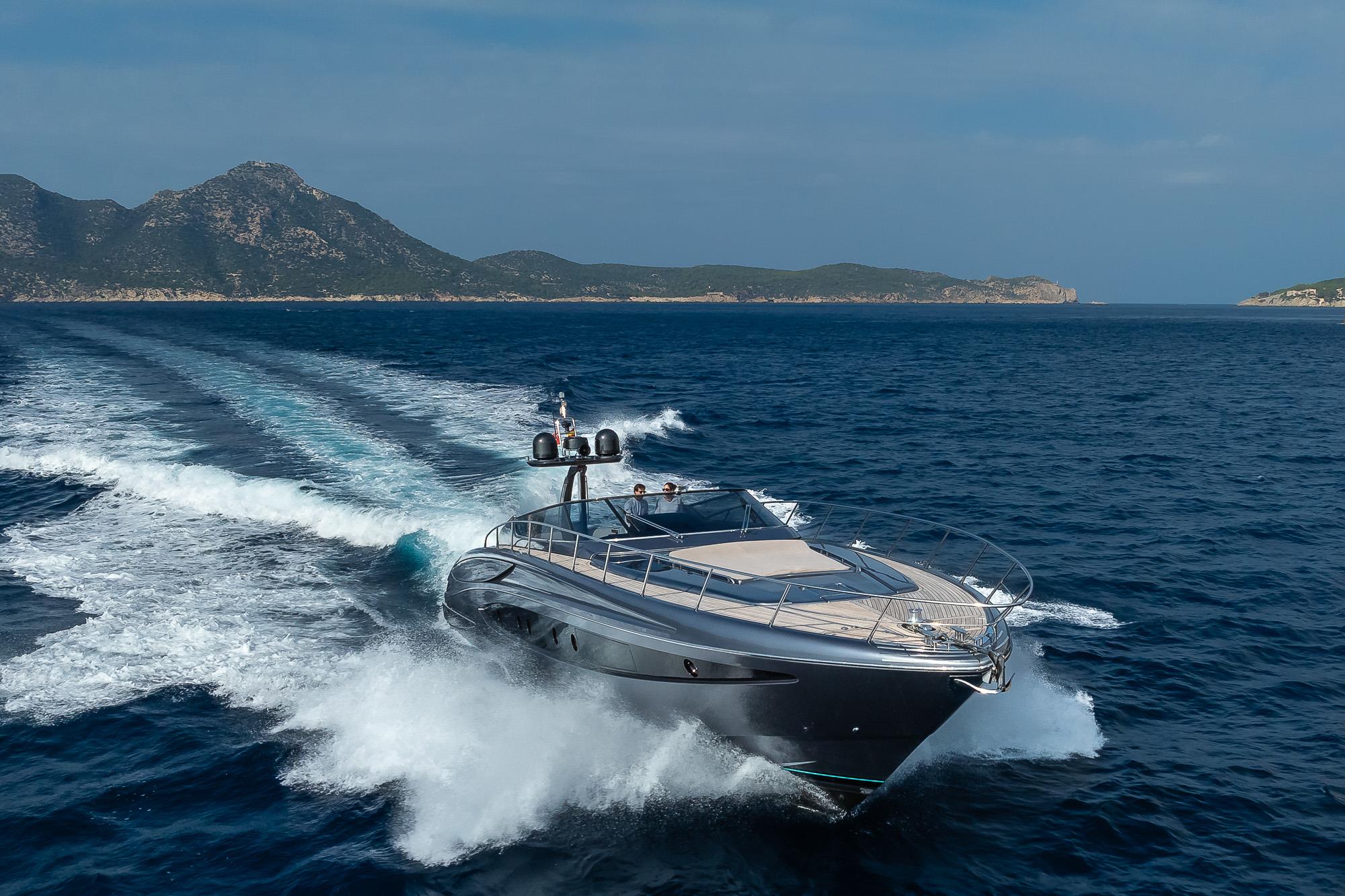 2013 RIVA 63' VIRTUS 